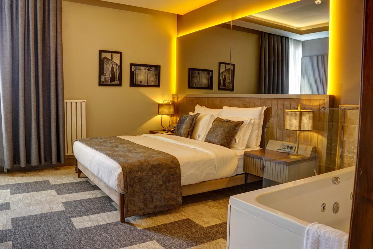 קייסרי Four Mansions Hotel מראה חיצוני תמונה