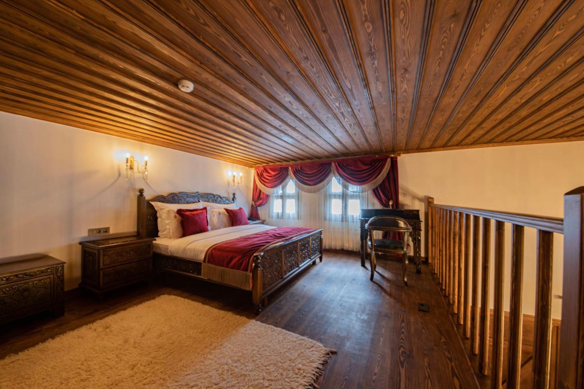 קייסרי Four Mansions Hotel מראה חיצוני תמונה