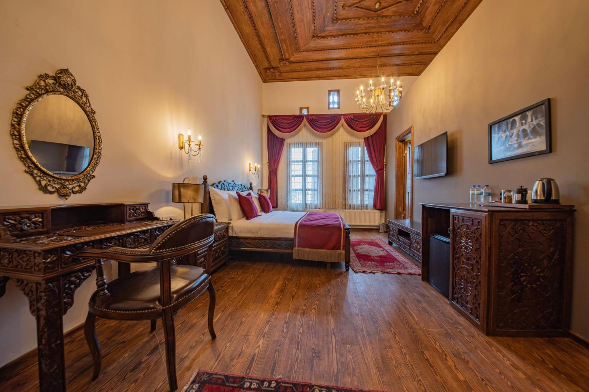קייסרי Four Mansions Hotel מראה חיצוני תמונה