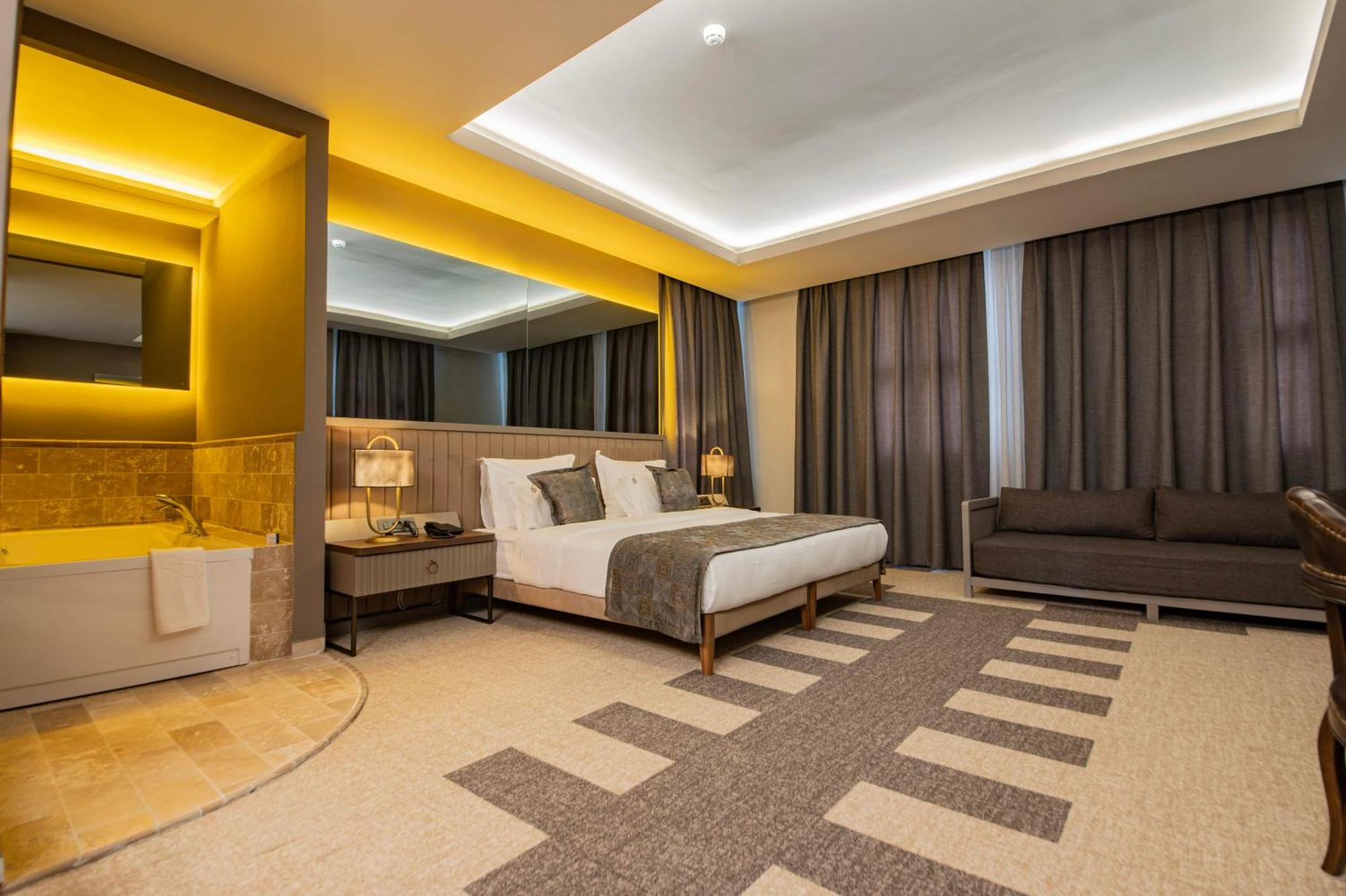 קייסרי Four Mansions Hotel מראה חיצוני תמונה