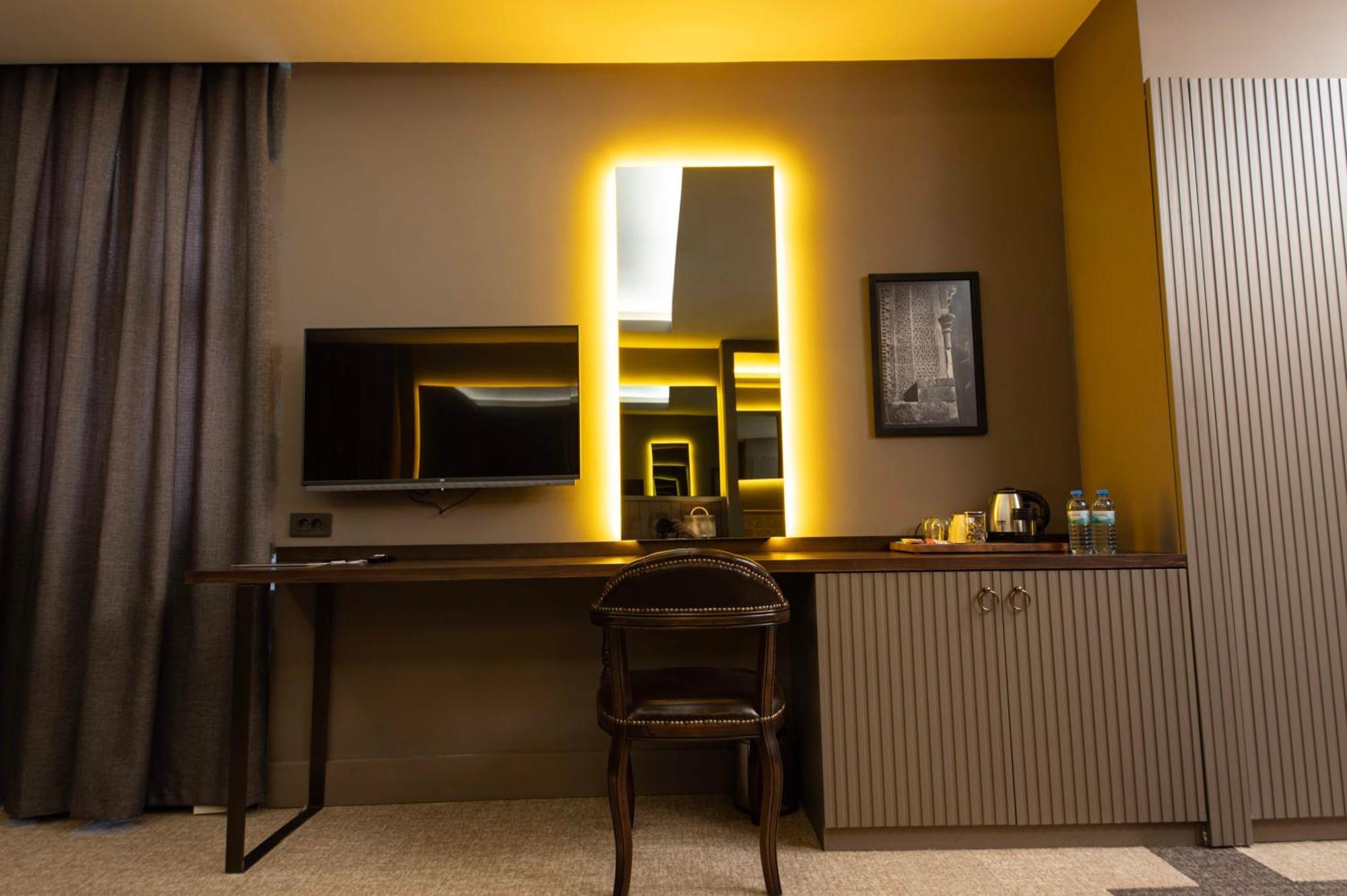 קייסרי Four Mansions Hotel מראה חיצוני תמונה