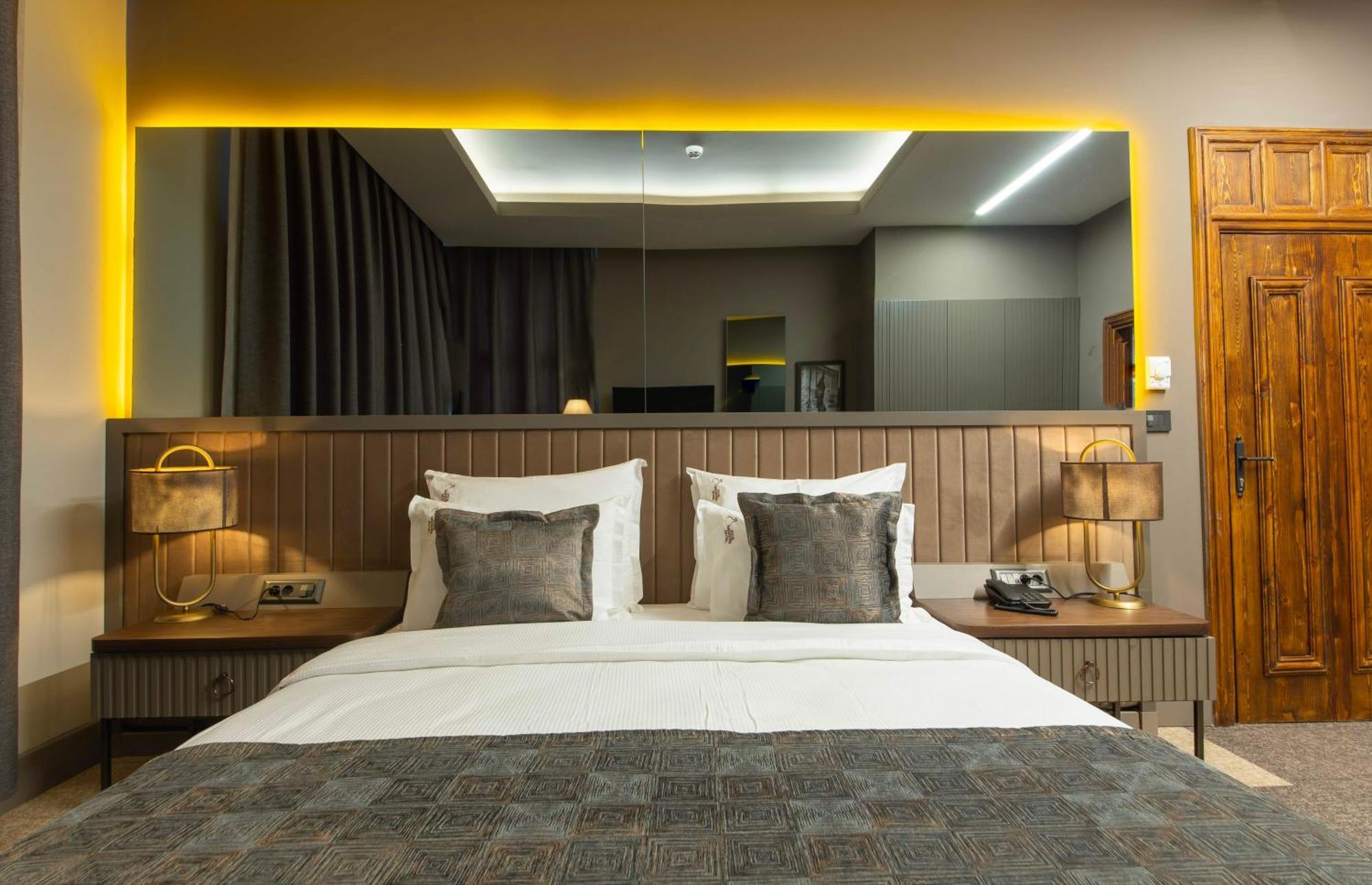 קייסרי Four Mansions Hotel מראה חיצוני תמונה