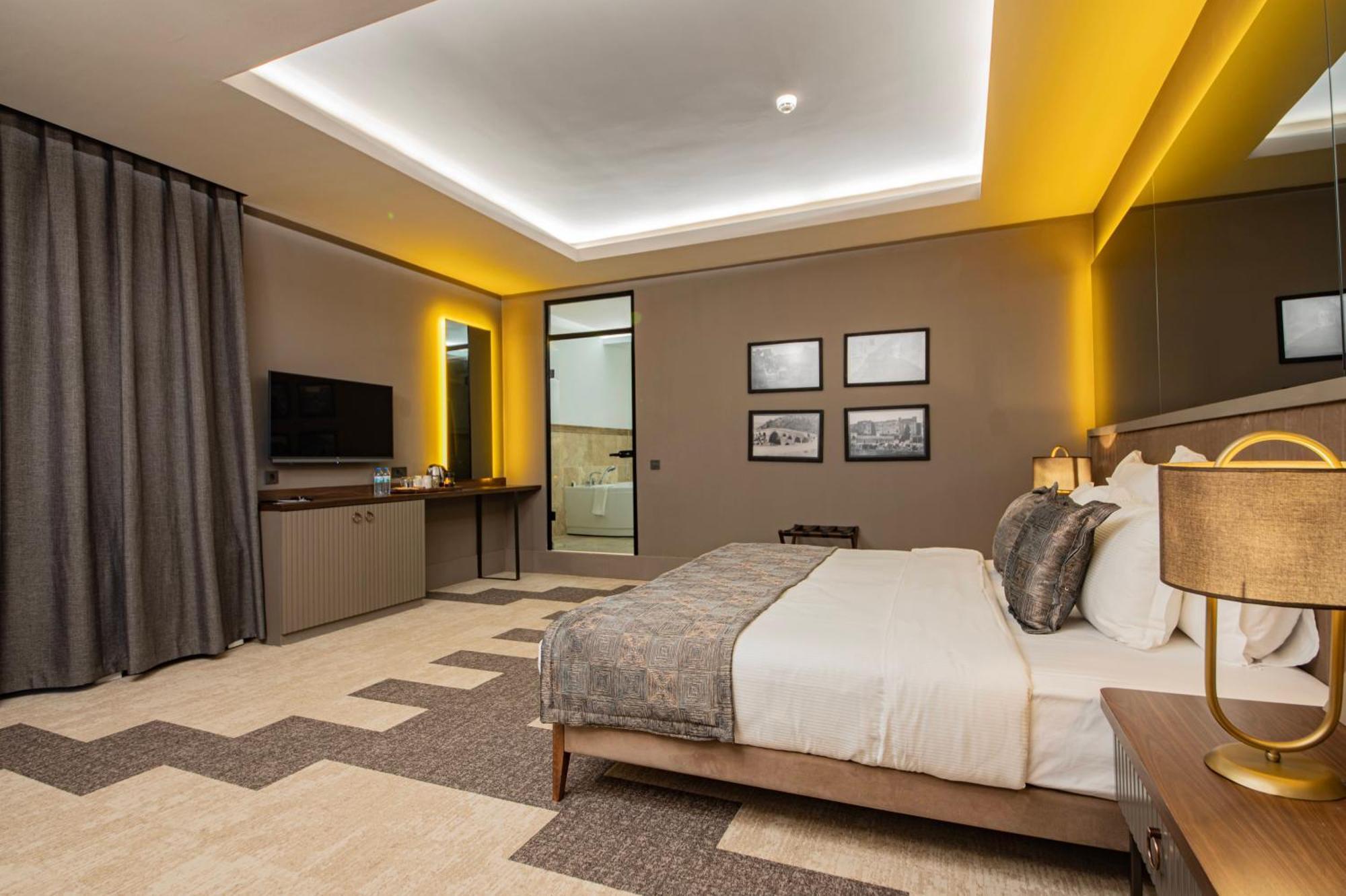 קייסרי Four Mansions Hotel מראה חיצוני תמונה